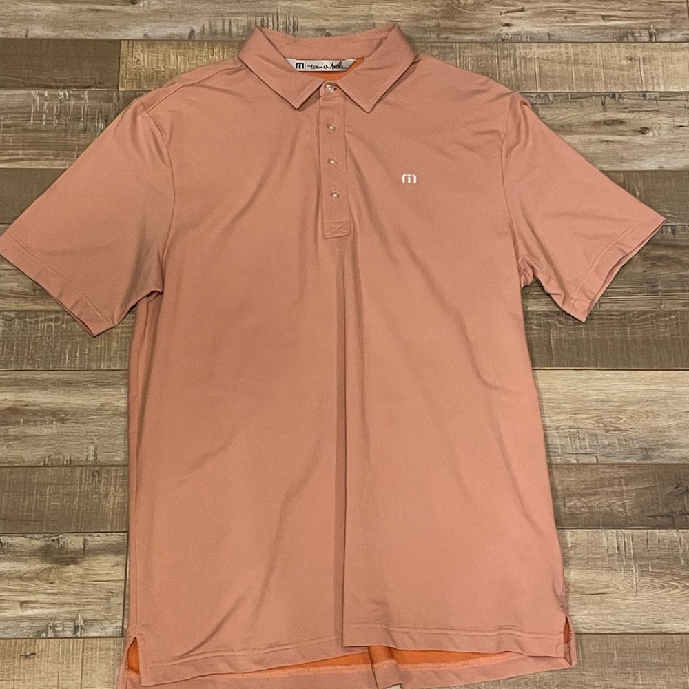 Travis Mathew polo size L